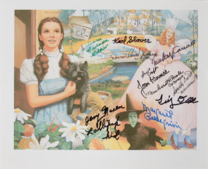 Lot #922 Wizard of Oz: Munchkins - Image 3