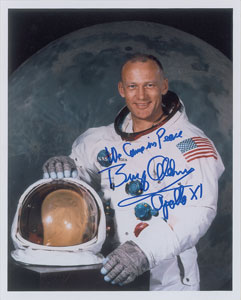 Lot #419 Buzz Aldrin