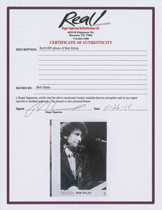 Lot #7084 Bob Dylan Signed Photograph - Image 2