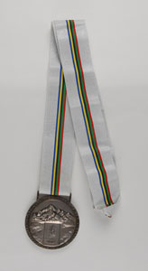 Lot #9143 Albertville 1992 Winter Olympics ‘Demonstration Sports’ Silver Winner’s Medal - Image 4
