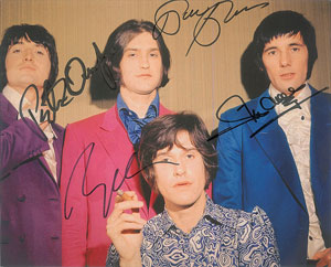 Lot #617 The Kinks - Image 1