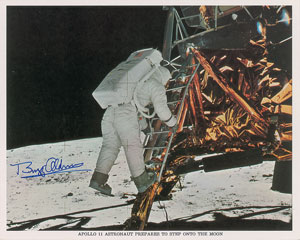 Lot #279 Buzz Aldrin - Image 1