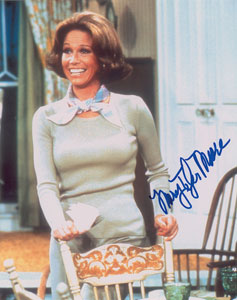 Lot #668 Mary Tyler Moore - Image 1