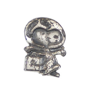 Lot #8332 Dave Scott's Apollo 15 Lunar Surface-Carried Silver Snoopy Pin - Image 2
