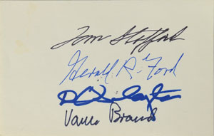 Lot #8428  Apollo-Soyuz and President Ford Signed Cover and Card - Image 1