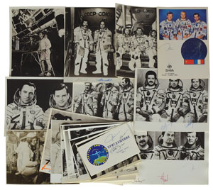 Lot #8444  Russian Soyuz and Mir Collection of (17) Crew Signed Photographs - Image 1