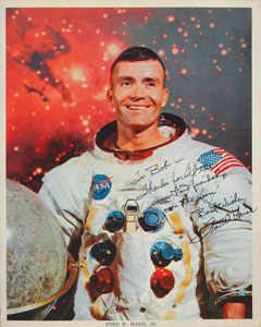 Lot #8161  Collection of (12) Apollo Astronaut Signed Photographs - Image 1