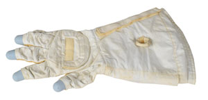Lot #8477  Space Shuttle Thermal Micrometeorite Garment Glove - Image 1