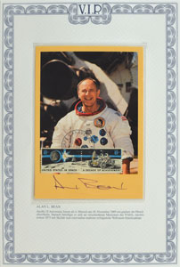 Lot #8165  Apollo Astronaut Set of (4) Signed VIP Cards - Image 4