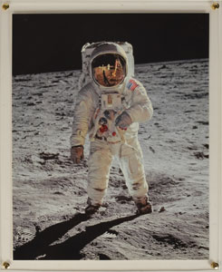 Lot #8252 Buzz Aldrin Signed Print and Limited Edition Book - Image 4