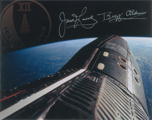 Lot #425  Gemini 12: Aldrin and Lovell
