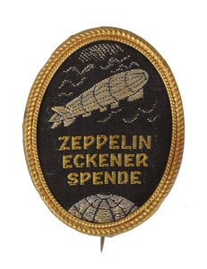 Lot #378  Zeppelin - Image 4