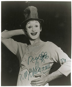 Lot #800 Marcel Marceau - Image 1