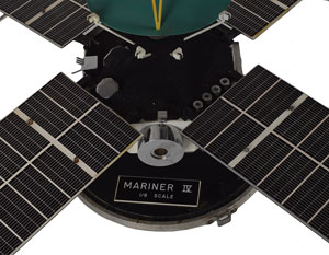 Lot #392  Mariner Probe - Image 2