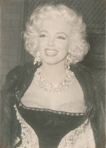 Lot #804 Marilyn Monroe - Image 2