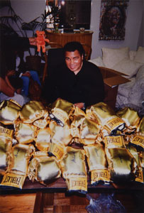 Lot #650 Muhammad Ali - Image 4