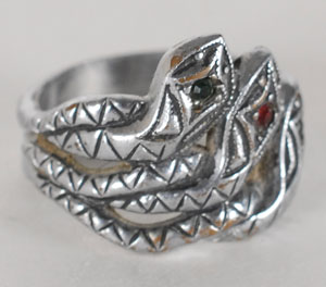 Lot #2039 Bonnie Parker's Three-Headed Snake Ring - Image 8