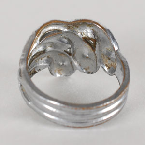 Lot #2039 Bonnie Parker's Three-Headed Snake Ring - Image 5