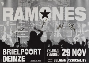 Lot #688 The Ramones - Image 1