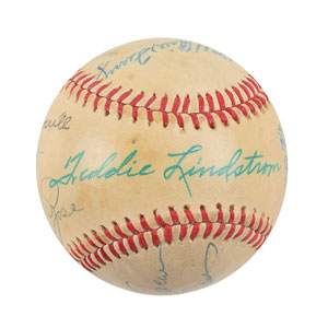 Lot #784  Baseball Hall of Famers and Stars - Image 4