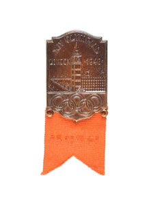 Lot #3094  London 1948 Summer Olympics Athlete's Badge - Image 1