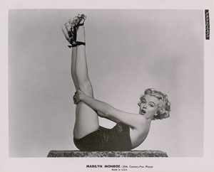 Lot #818 Marilyn Monroe - Image 1