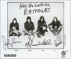 Lot #789 The Ramones