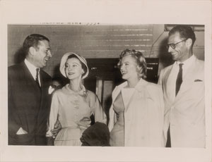 Lot #4315 Marilyn Monroe Set of (3) Vintage Photographs With Olivier and Miller - Image 3