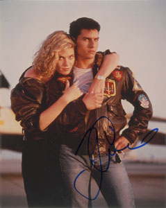 Lot #4490 Tom Cruise Signed Photograph - Image 1