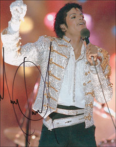 Lot #4254 Michael Jackson Signed Photograph - Image 1