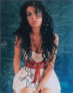 Lot #4295 Amy Winehouse Signed Photograph - Image 1