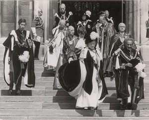 Lot #49 Elizabeth, Queen Mother and Haile Selassie Photograph - Image 1