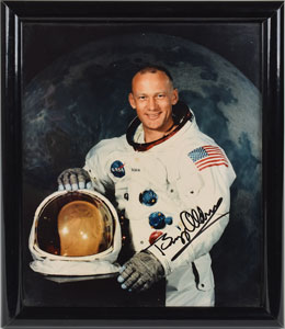 Lot #376 Buzz Aldrin - Image 3