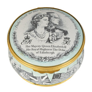 Lot #52 Queen Elizabeth II Halcyon Days Enamel Boxes - Image 1