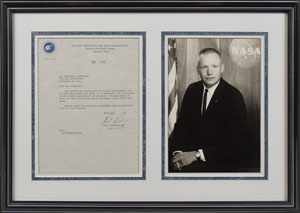 Lot #8192 Neil Armstrong Signed Letter and Photograph - Image 1