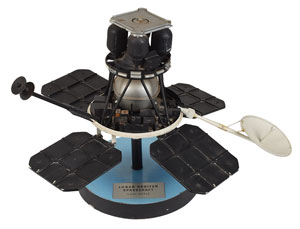 Lot #8236  Lunar Orbiter Model - Image 1