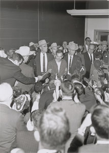 Lot #116 Lee Harvey Oswald Photographs - Image 3