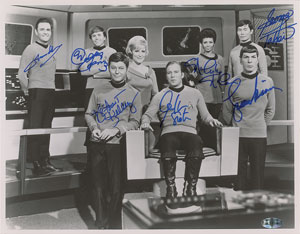 Lot #724  Star Trek - Image 1
