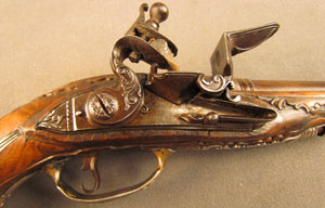 Lot #383 Pair of European Flintlock Muff Pistols - Image 13