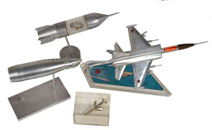 Lot #409  Aerospace Models - Image 1