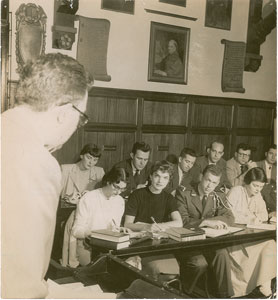 Lot #10 Jacqueline Kennedy Classroom Photograph - Image 1