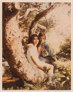 Lot #4029 John Lennon and Yoko Ono Original Unpublished 1971 Photograph - Image 1