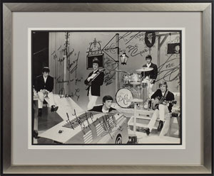 Lot #2222 Dave Clark Five Oversized Signed Photograph - Image 1