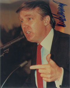 Lot #151 Donald Trump - Image 1