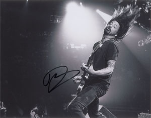 Lot #538 Dave Grohl - Image 1