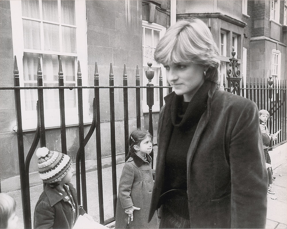 Lady Diana Spencer Original Vintage 1980 Photograph Strolling By ...