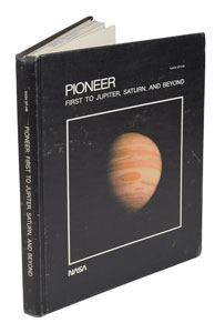 Lot #9203 NASA Group of (4) Books and Manuals - Image 5