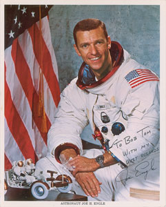 Lot #9135 Joe Engle Apollo 17 Signed Photograph - Image 1