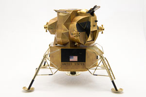 Lot #9157 Buzz Aldrin's Apollo 11 Cartier Solid Gold Lunar Module Replica - Image 8