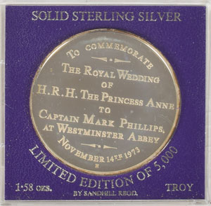 Lot #94  Royal Wedding Souvenirs - Image 3